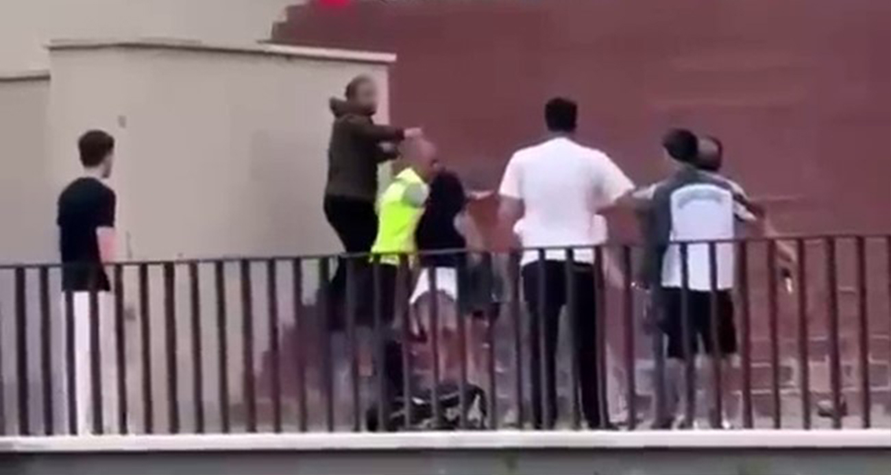 Olayın şokuyla donup kalmış