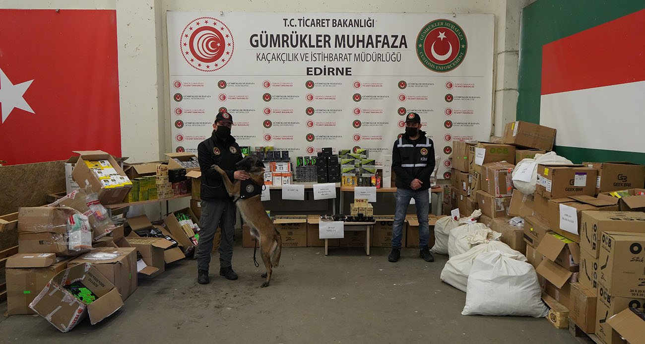 Kapıkule’de dev operasyon: Milyonlarca liralık kaçak eşya ve uyuşturucu ele geçirildi