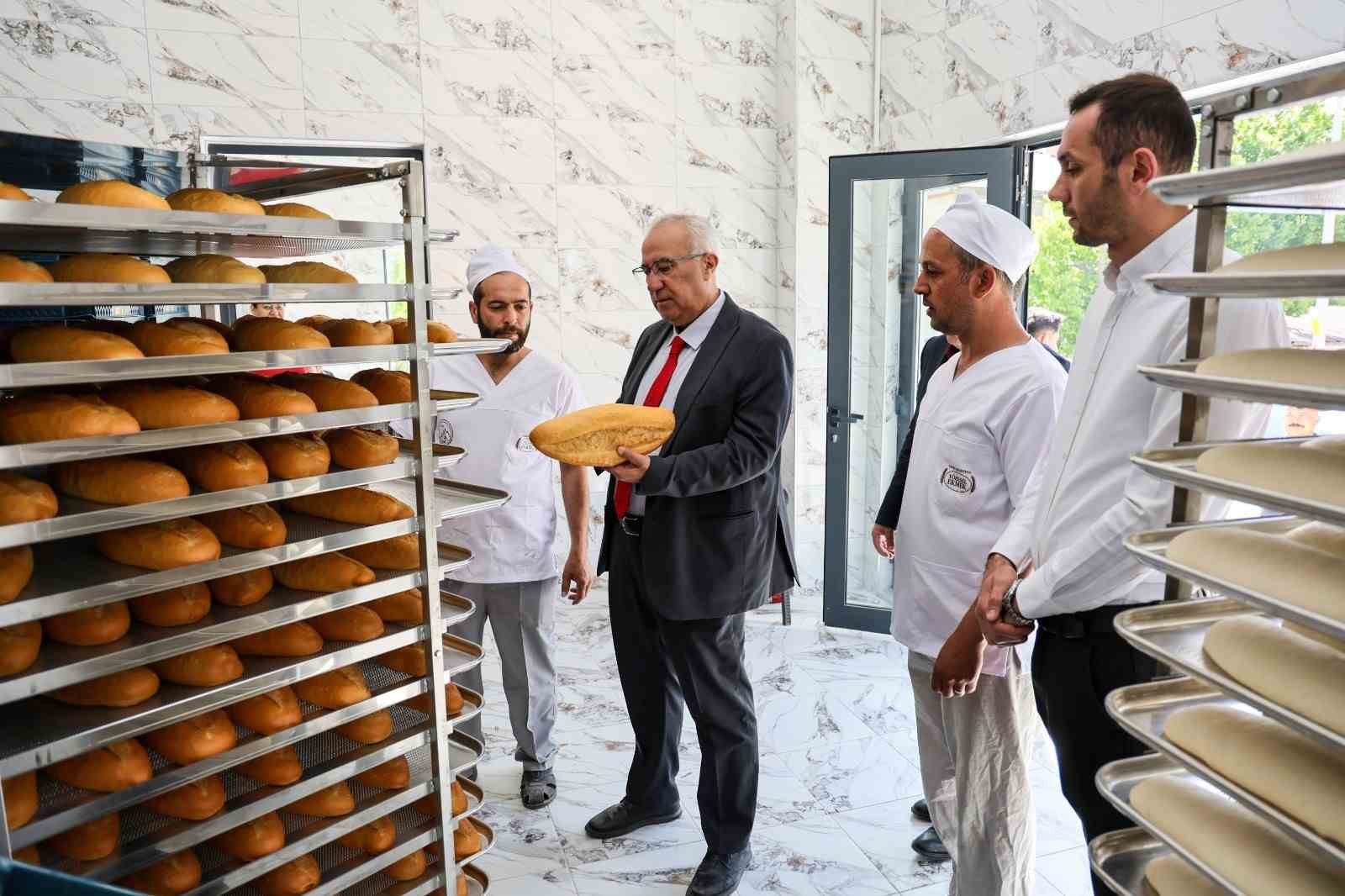 Çameli’nde ilk emek, ilk ekmek vatandaşla buluştu