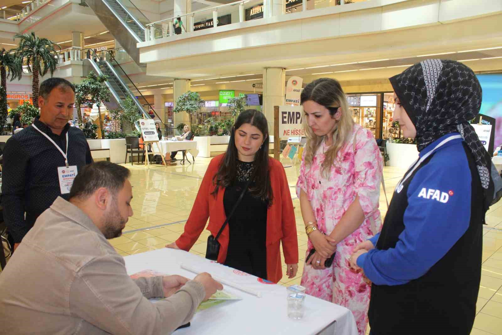Engellilerin yaşadığı zorlukları anlamak için ’Empati Parkuru’ kuruldu