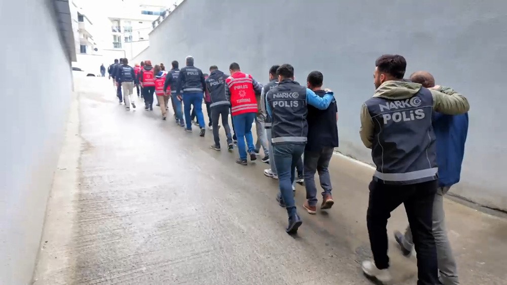 Tekirdağ’da helikopter destekli uyuşturucu operasyonu: 16 tutuklama