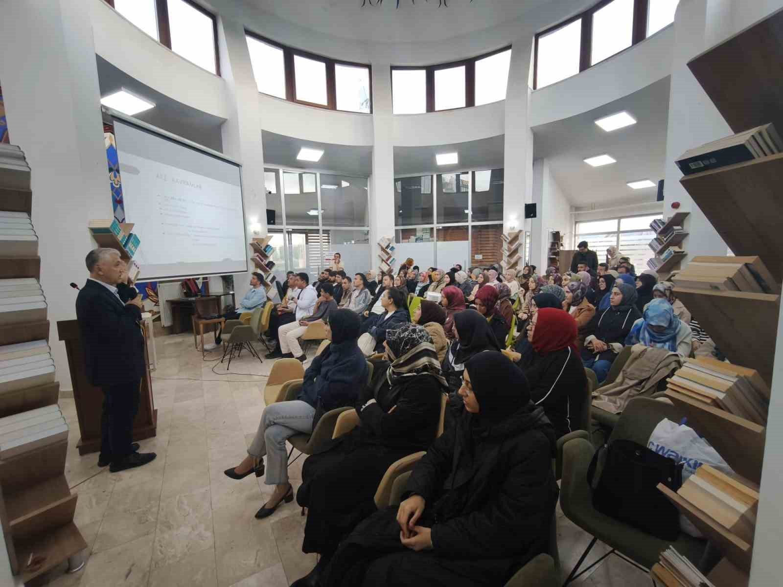 ‘Aile Okulu’ etkinlikleri sürüyor