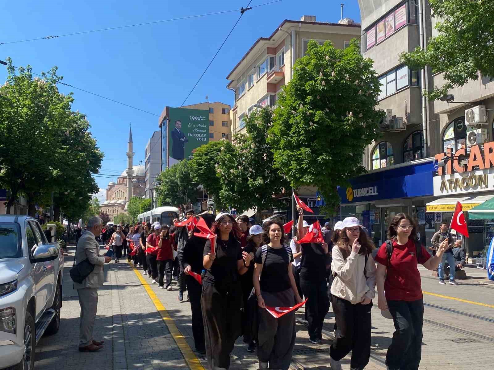 Eskişehir’de ’Gençlik Haftası’ coşkusu