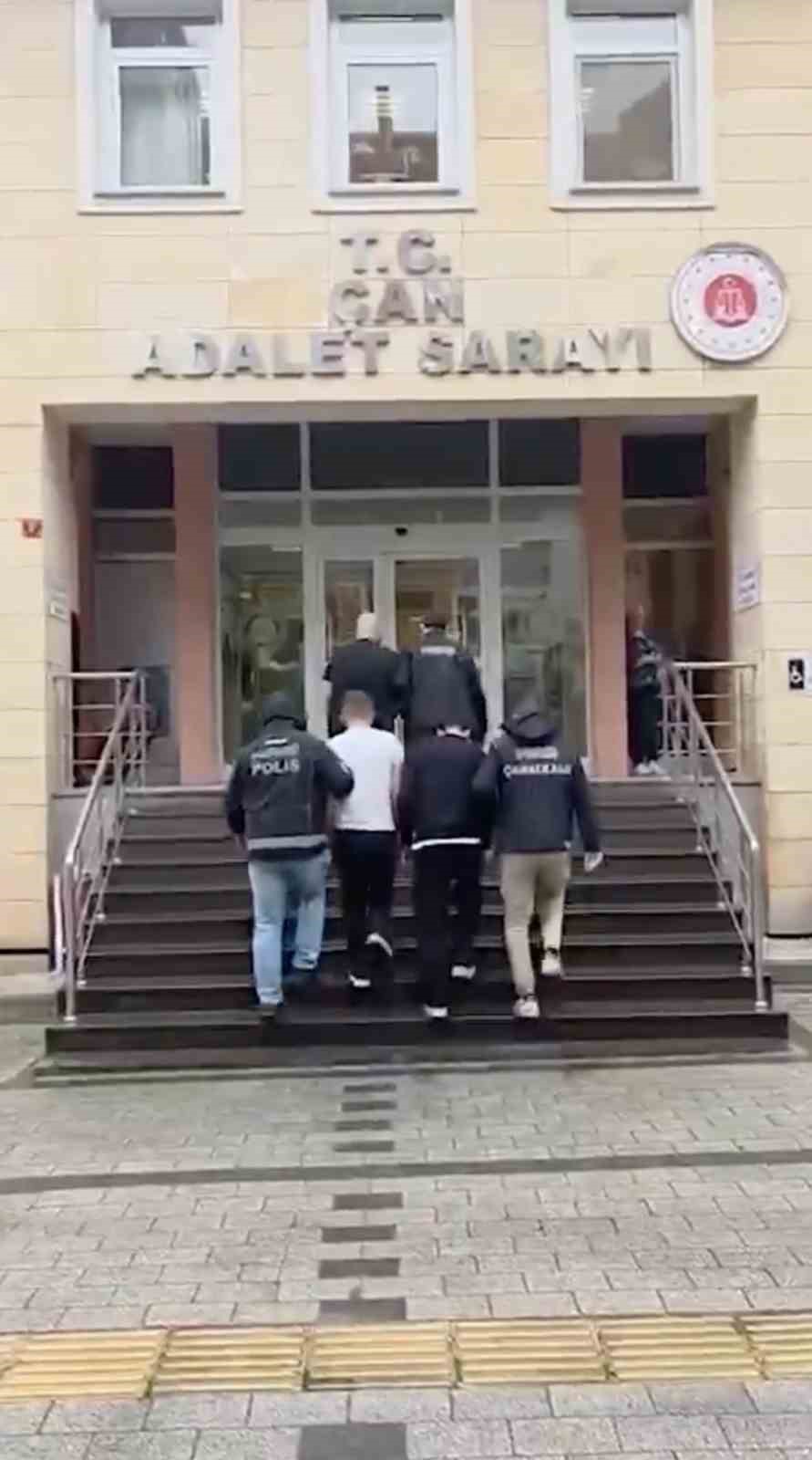 Çan’da uyuşturucu operasyonunda 4 tutuklama