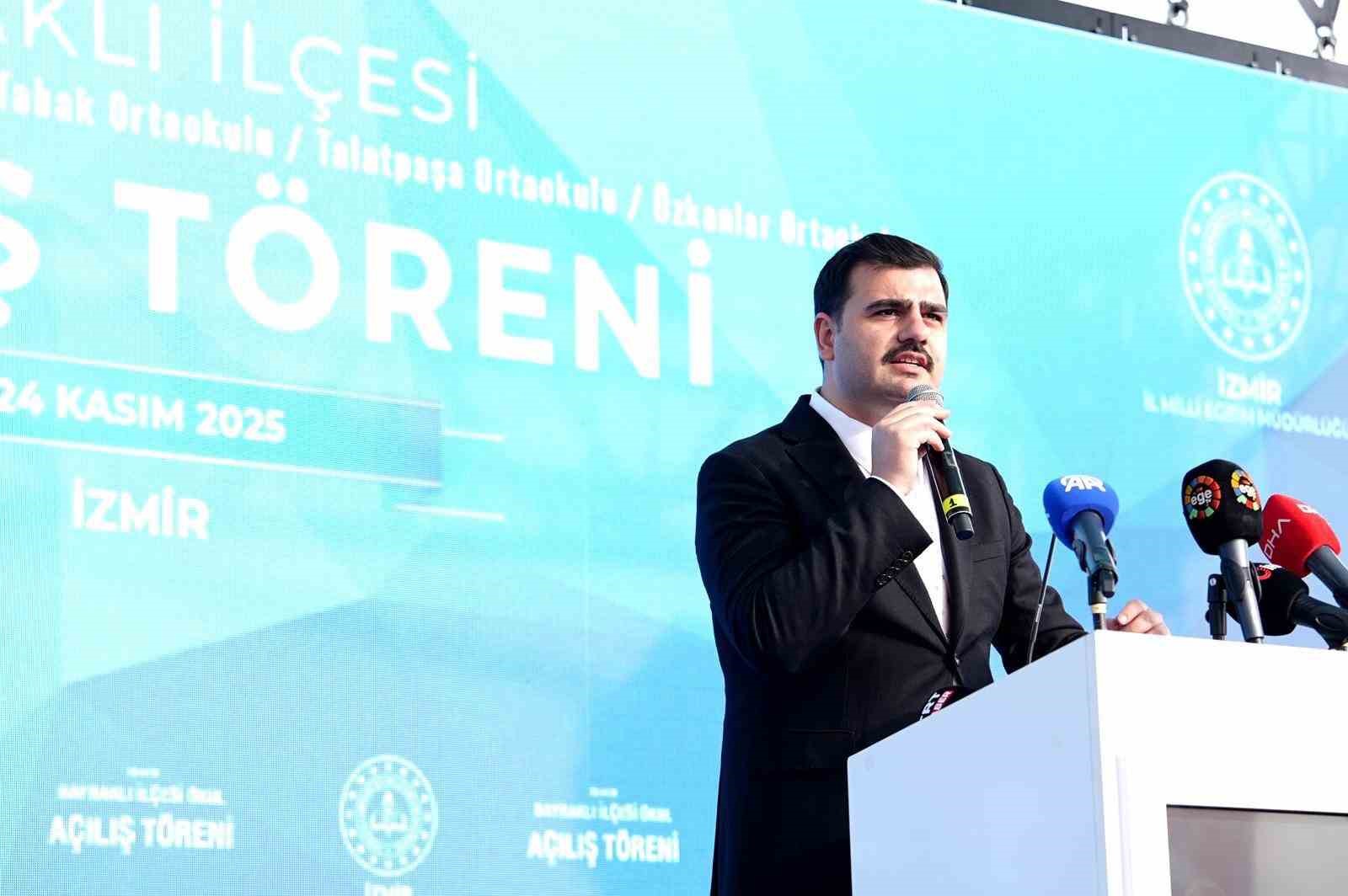 AK Parti Milletvekili İnan’dan Özel’e cevap: "İzmir için taş üstüne taş koyan herkesin emrindeyiz"