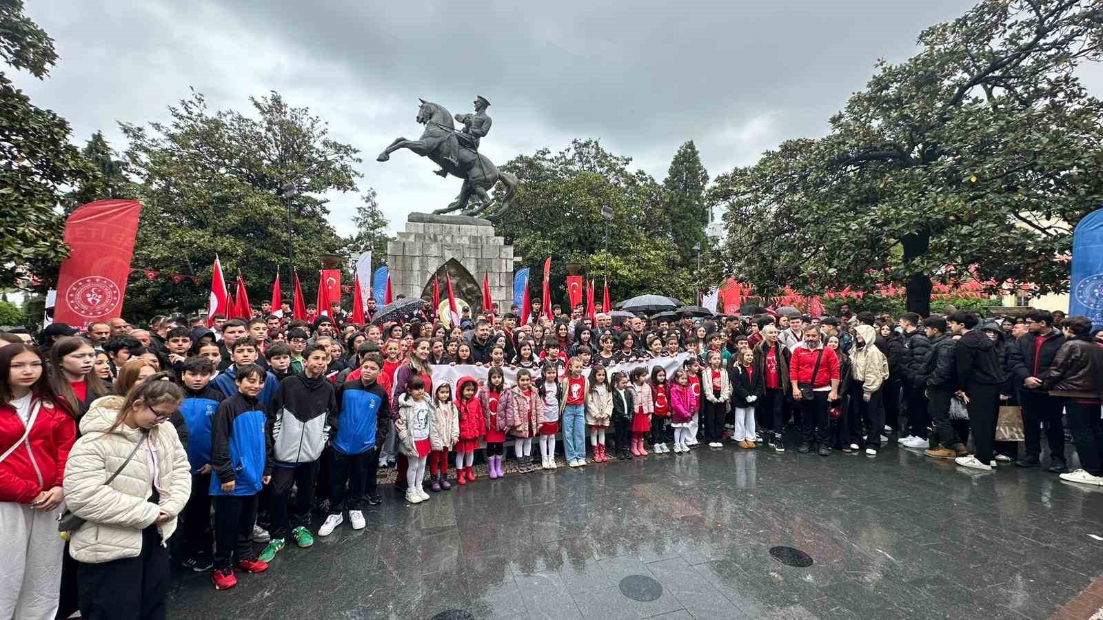 ’Gençlik Haftası’ kutlamaları Samsun’da başladı