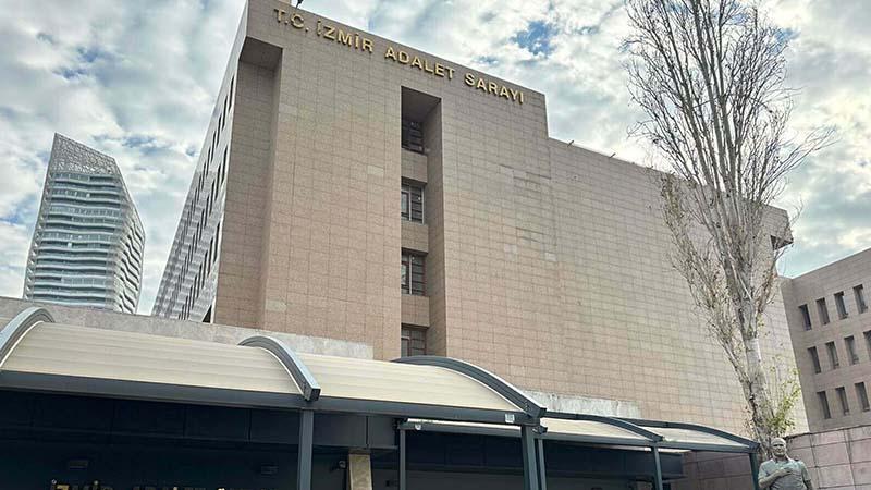İzmir'de kooperatif soruşturmasında 4 yeni gözaltıİzmir'de devam eden kooperatif soruşturması kapsamında 4 şüpheli, gözaltına alındı.