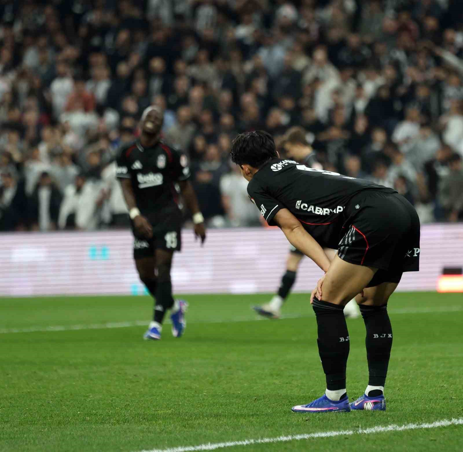 Beşiktaş’ta şampiyonluk sonrası büyük çöküş