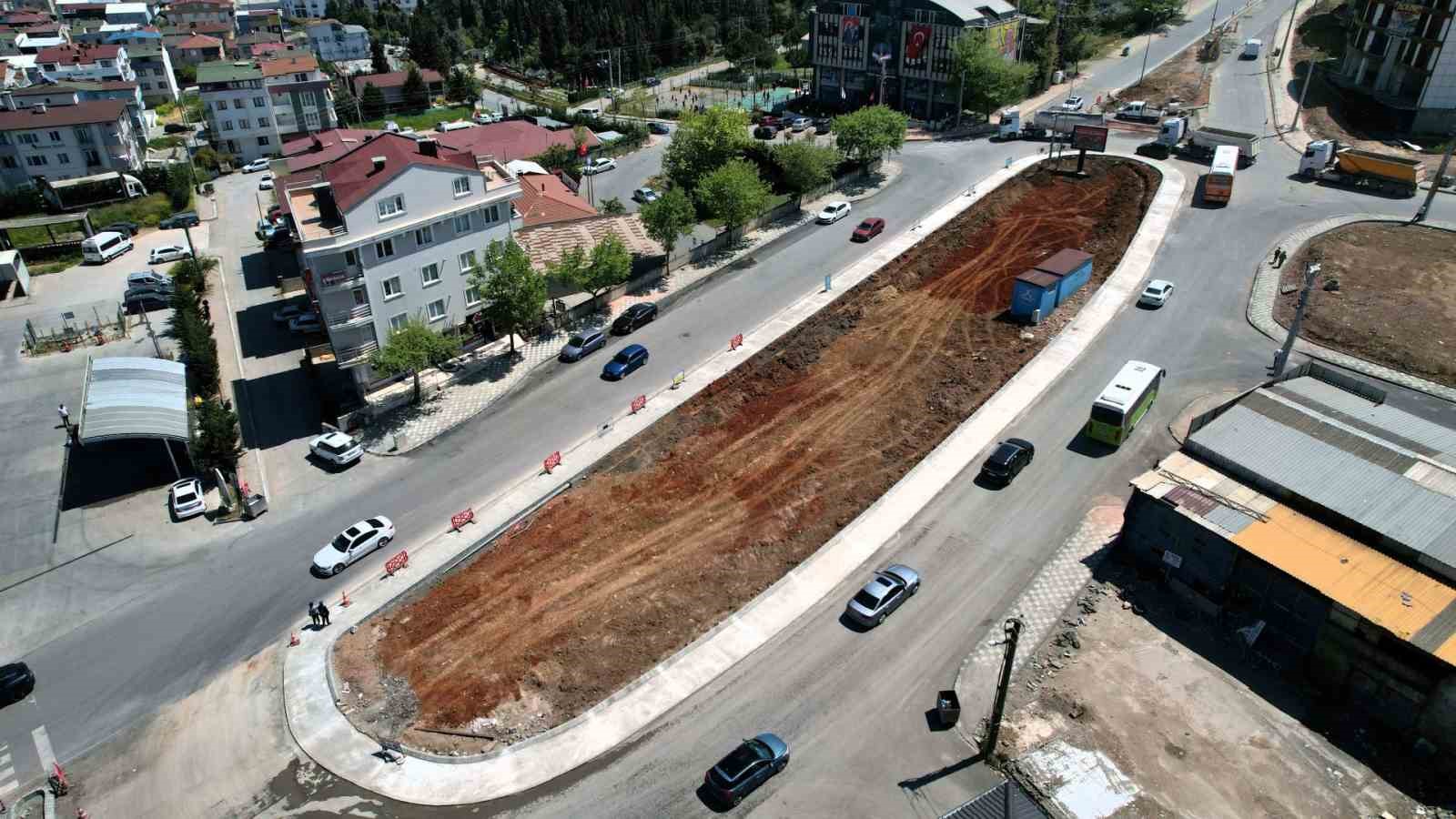 Tuzla ve Battalgazi Caddesi’nde kavşak düzenlemesi