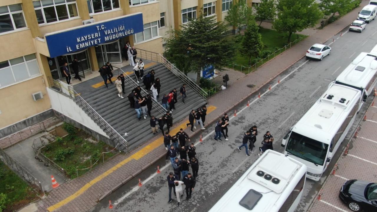 Kayseri merkezli 19 ilde yasa dışı bahis operasyonu: 60 şüpheli tutuklandı