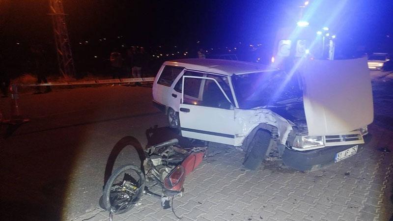 Niğde’de otomobil ile motosiklet çarpıştı; 1 ölü, 1 yaralı