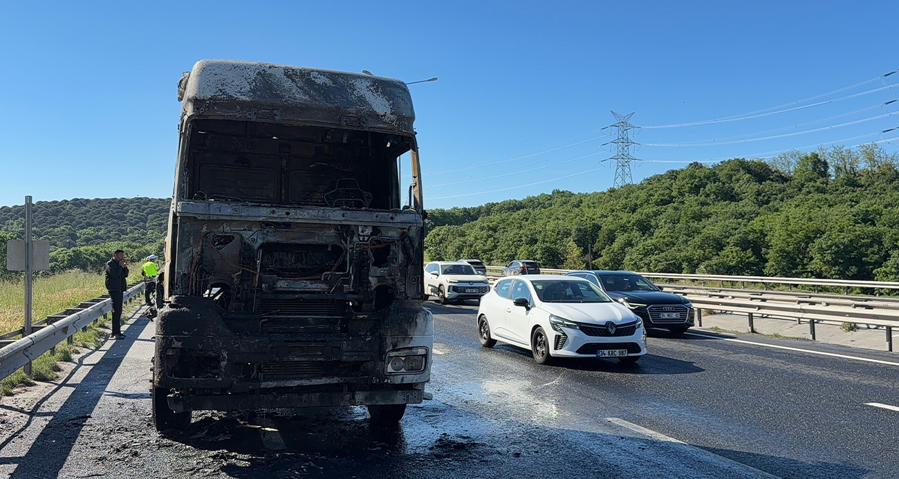 Sürücü son anda kurtuldu!