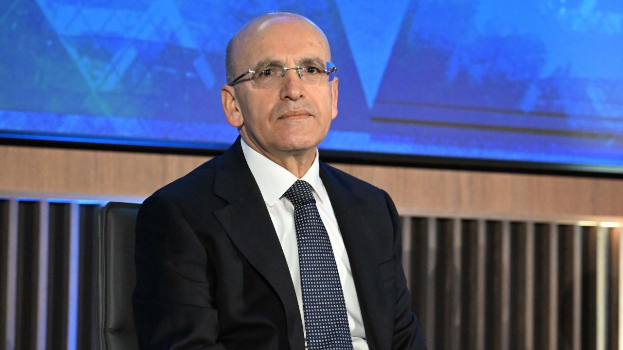 Bakan Şimşek Paristeki Teröre Finansman Yok Konferansına Katıldı