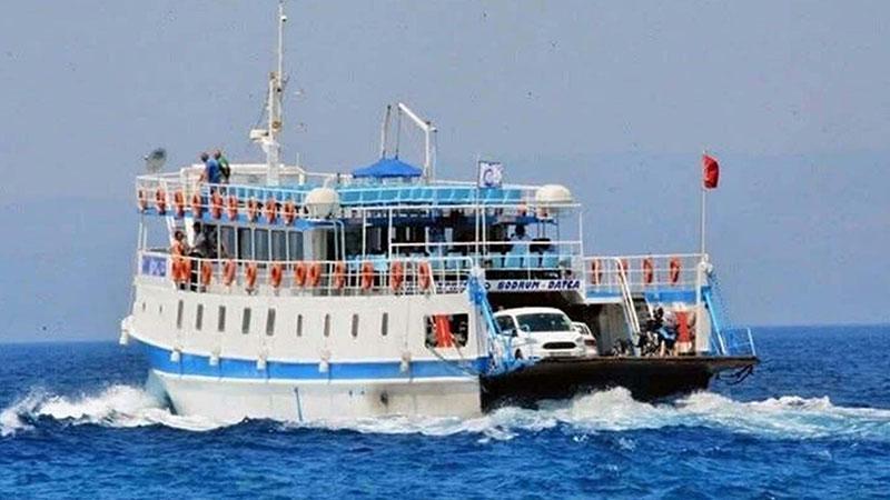 Bodrum’da feribota kuvvetli rüzgar engeli
