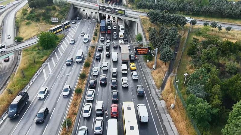 İstanbul'da trafik yoğunluğu yüzde 85'e ulaştı