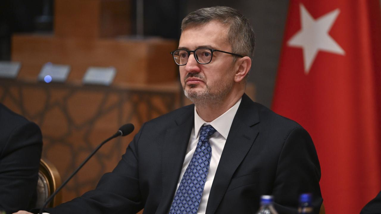 Burhanettin Duran: İsrailli bakanın, aktivistlere yönelik barbarlığı tarihin karanlık sayfalarında yerini almıştır