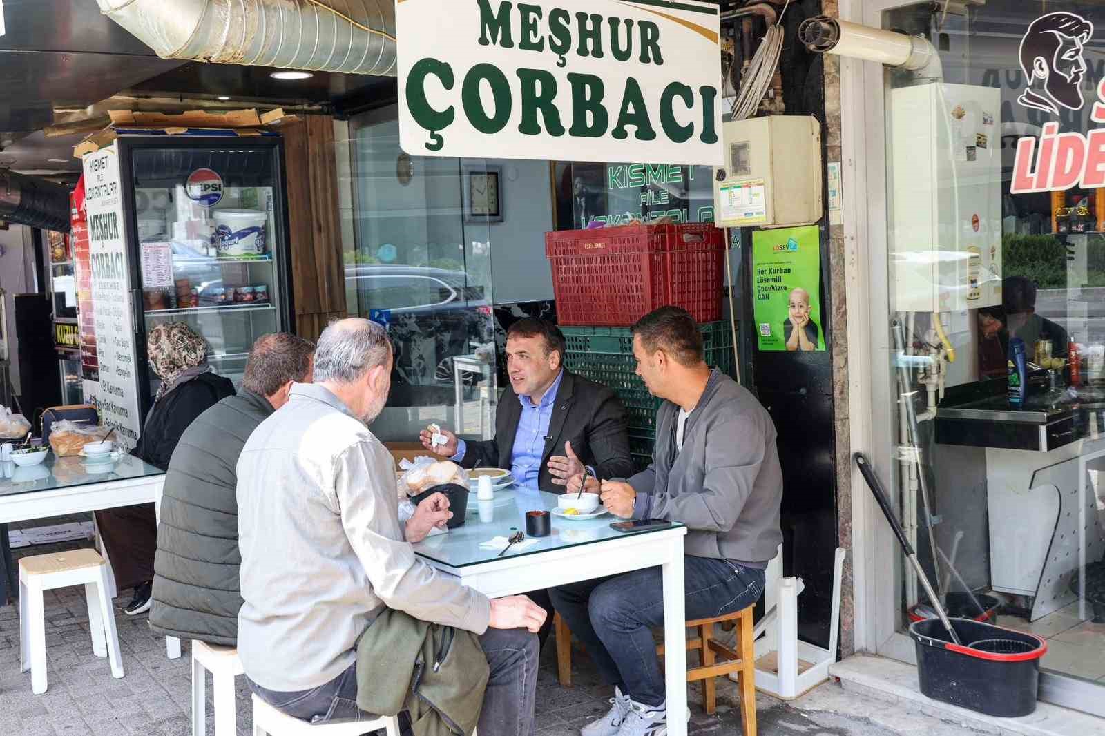 Vali Sözer sabah mesaisine çarşı turuyla başladı