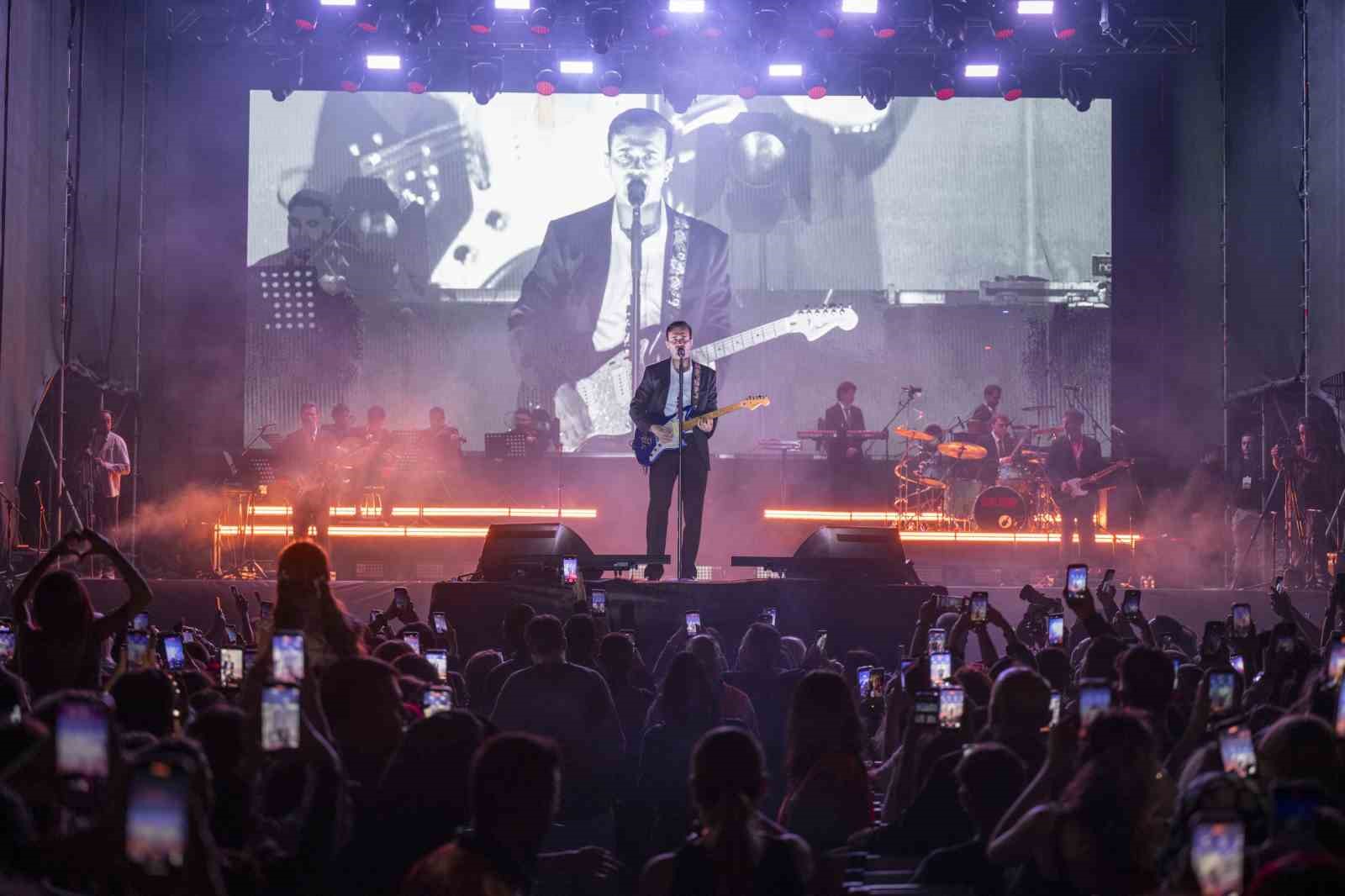 Sporun ve gençliğin şehri Mersin’de Mert Demir rüzgarı esti
