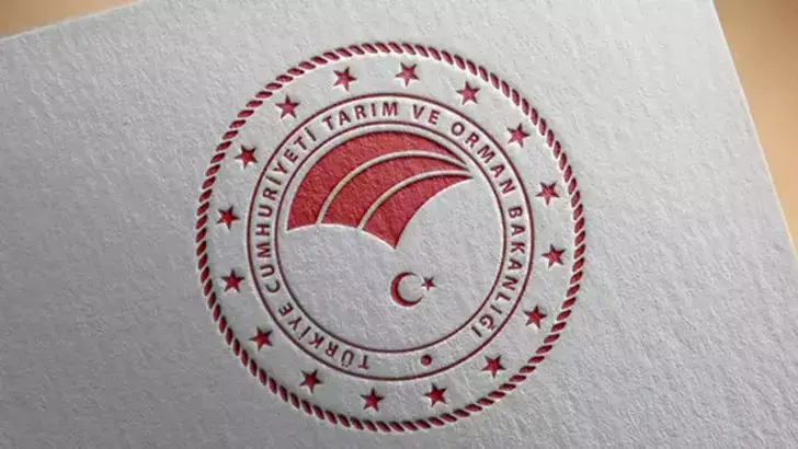Tarım ve Orman Bakanlığı'ndan 'yapay et' açıklamasıTarım ve Orman Bakanlığı, "Türkiye sınırları içinde yapay et üretimi ve tüketimi söz konusu değildir ve olmayacaktır" açıklamasını yaptı.