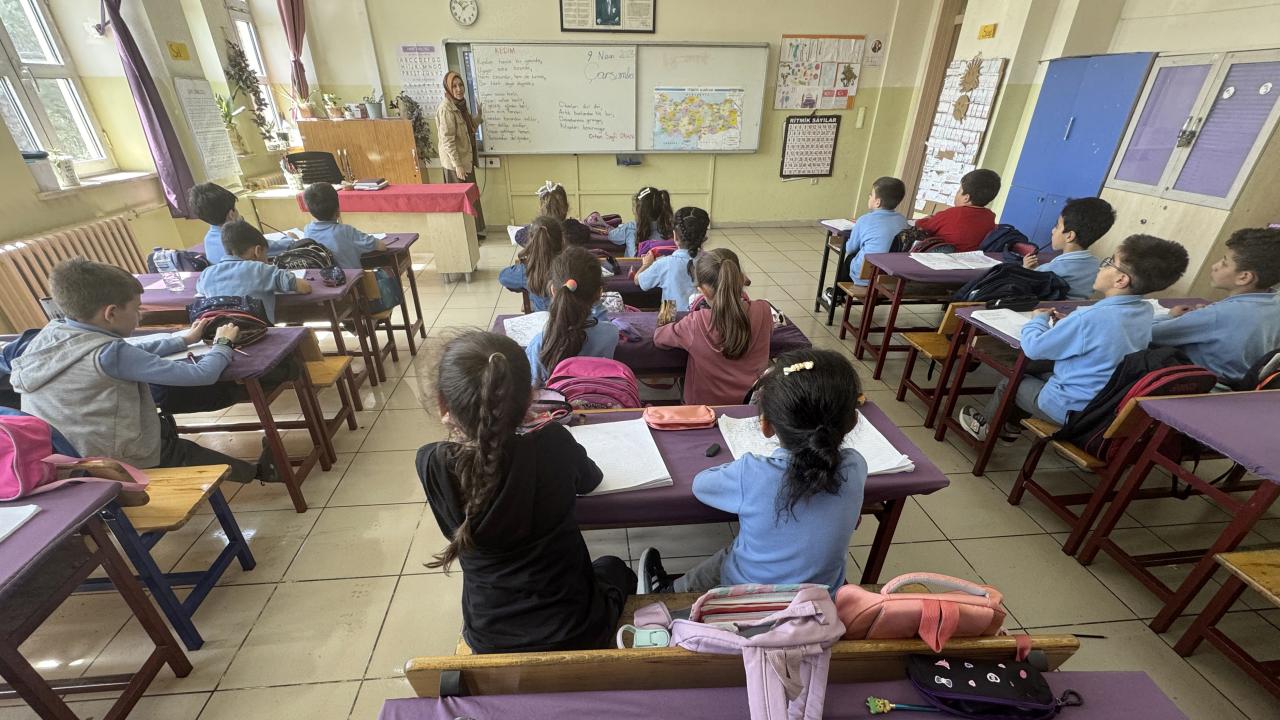 Tokat'ta sel riski nedeniyle 10 okulda eğitime ara verildi