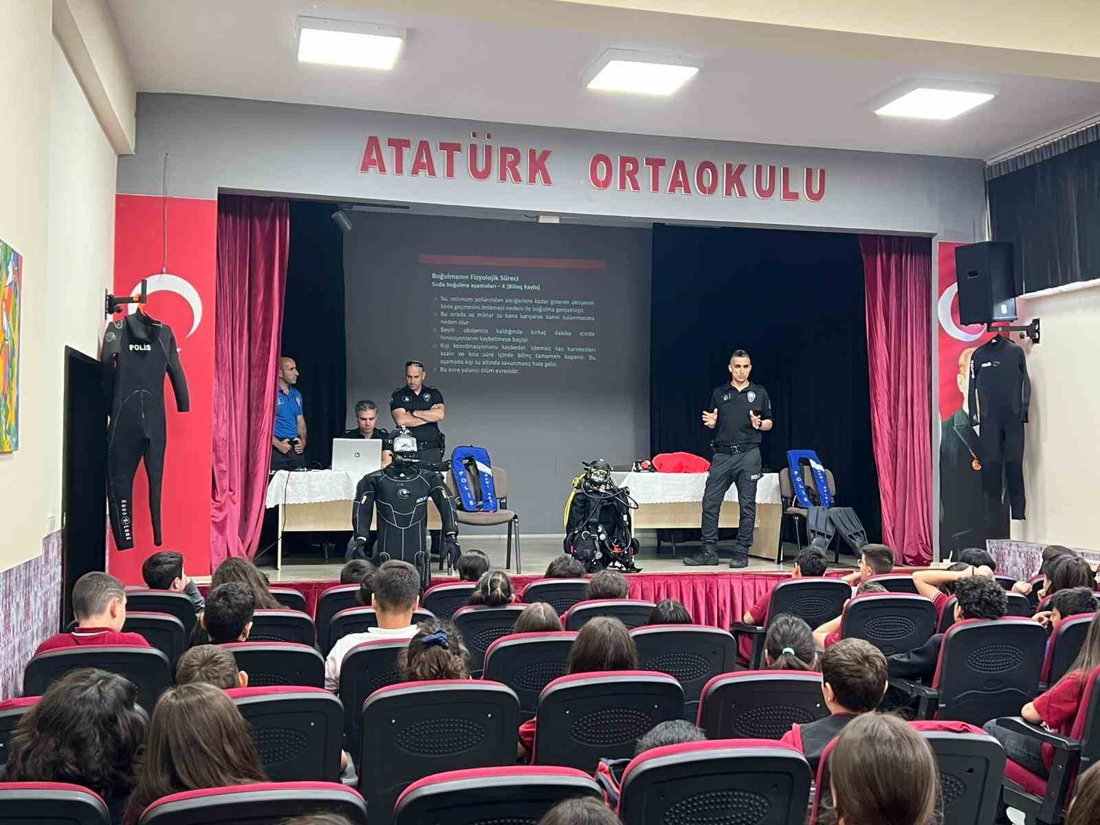 Bursa’da öğrencilere boğulma tehlikesine karşı eğitim