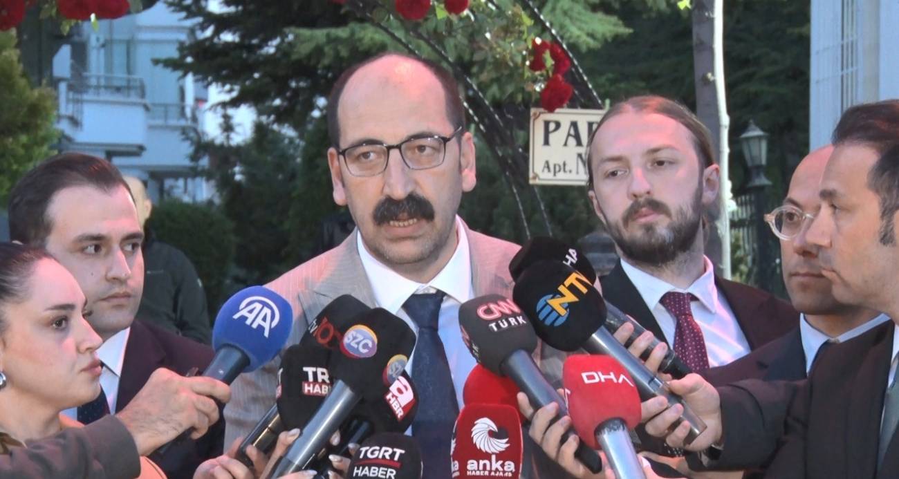 Kılıçdaroğlu’nun basın danışmanı: "Kılıçdaroğlu, en uygun zamanda partiyi kurultaya götürmekle ilgili niyetini Özel’e iletti"
