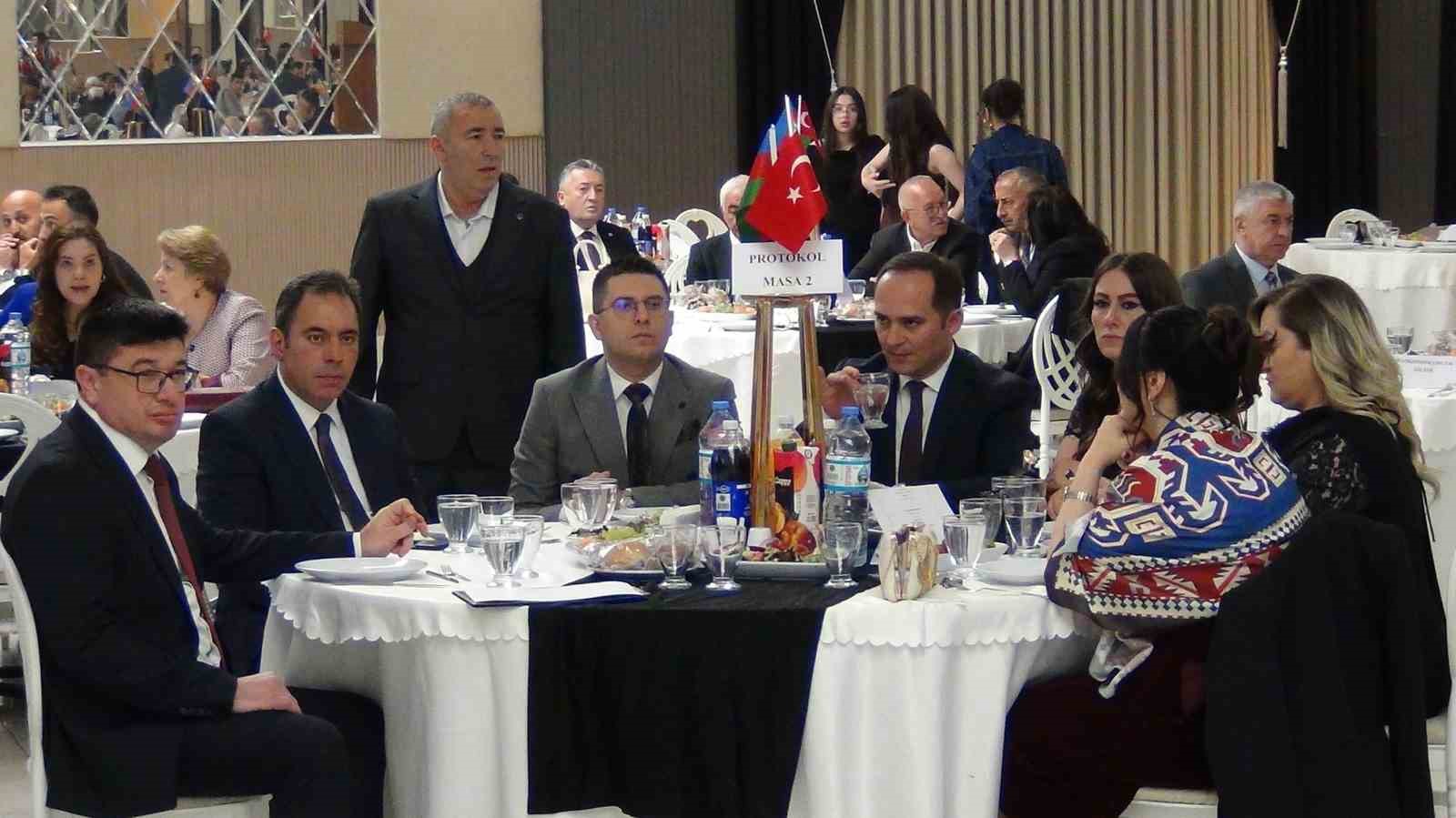 Kars’ta Azerbaycan’ın Bağımsızlık Günü dolayısıyla etkinlik düzenlendi