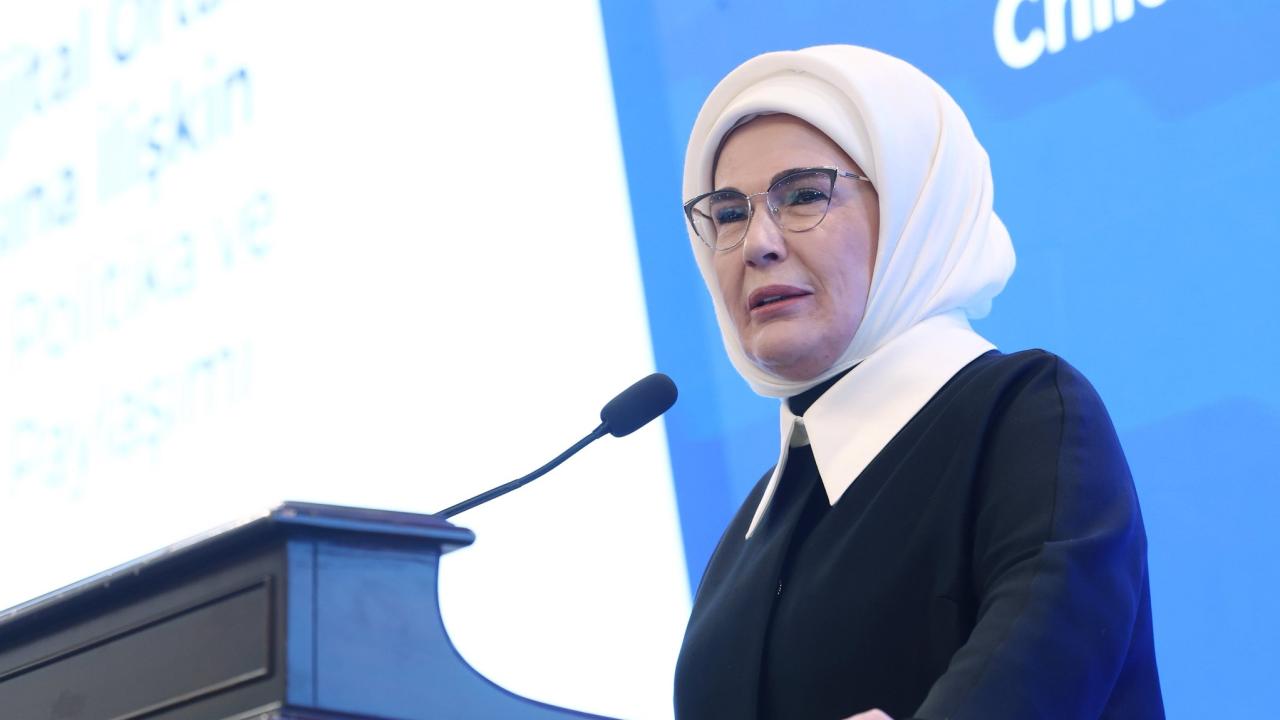 Emine Erdoğan'dan Şule: Senin Hikayen dizisi paylaşımı
