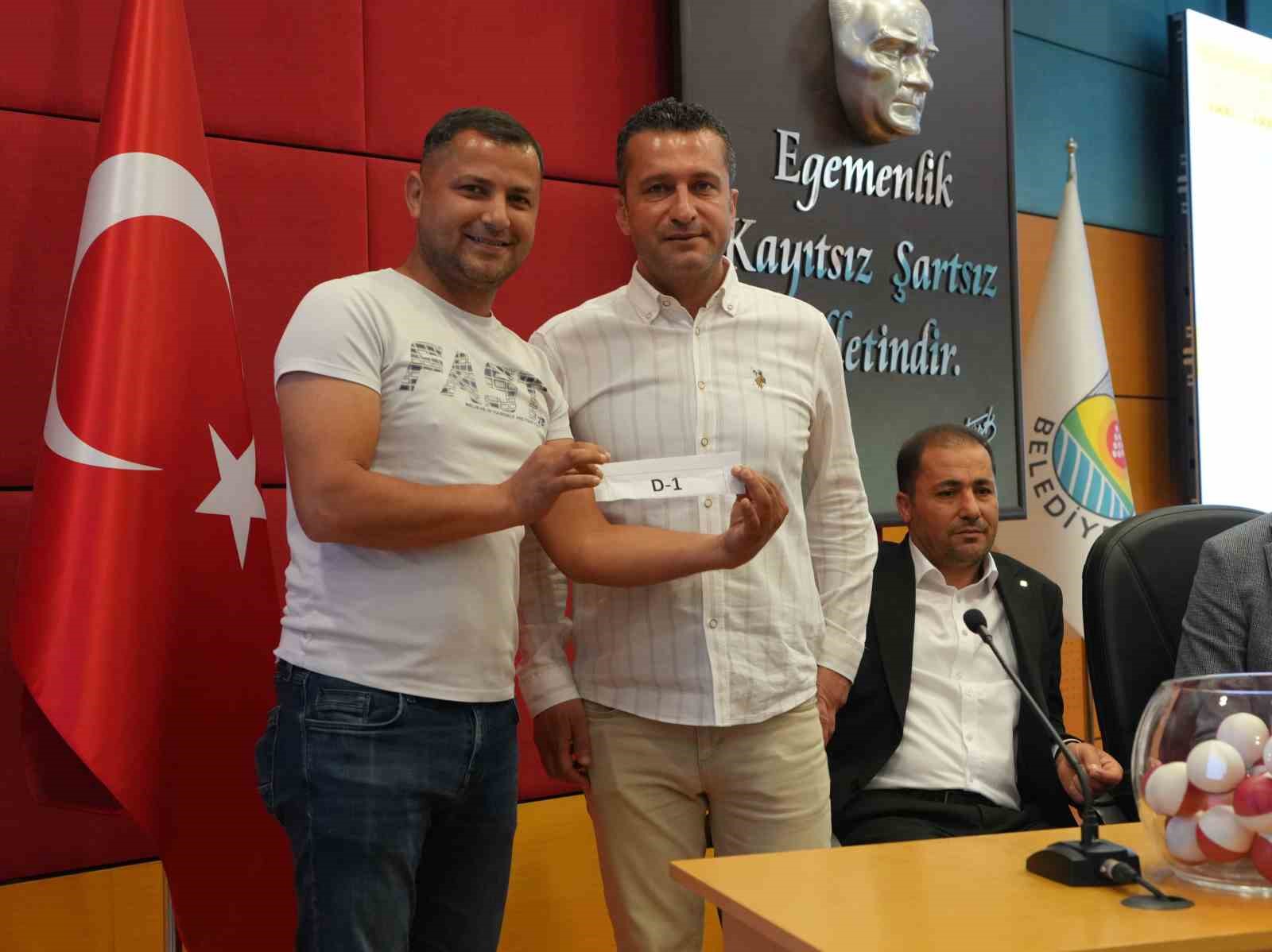 Tarsus’ta Köyler Arası Futbol Turnuvası heyecanı başladı