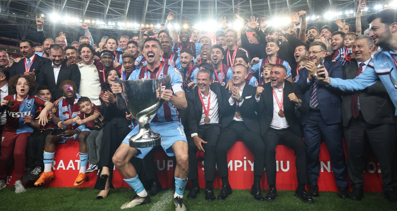 Şampiyon Trabzonspor!