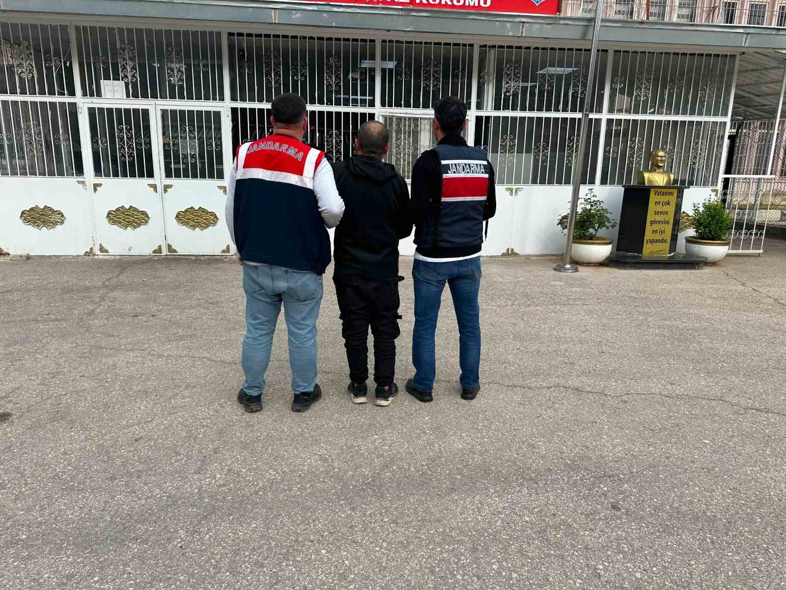Gaziantep’te DEAŞ’a finansman sağlayan şahıslara operasyon: 1 tutuklama