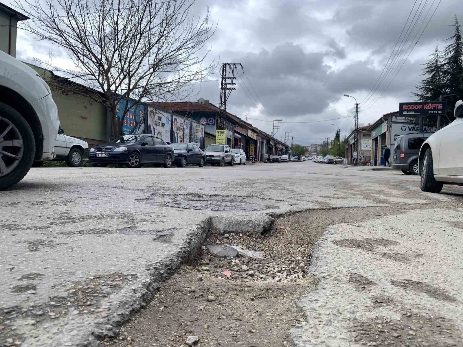Kazazede sürücülere müjde; sorumlular bozuk yol tazminatı ödeyecek