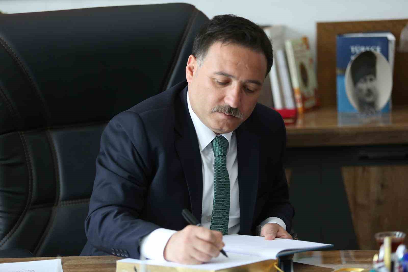 Kayseri protokolünden Kurban Bayramı mesajları