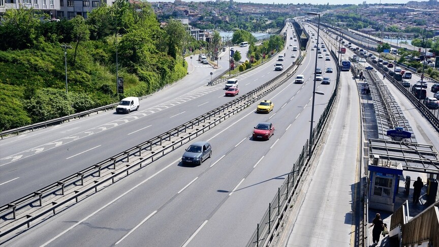 İstanbul'da bayram tatili dolayısıyla trafik yoğunluğu düşük seviyede kaldı