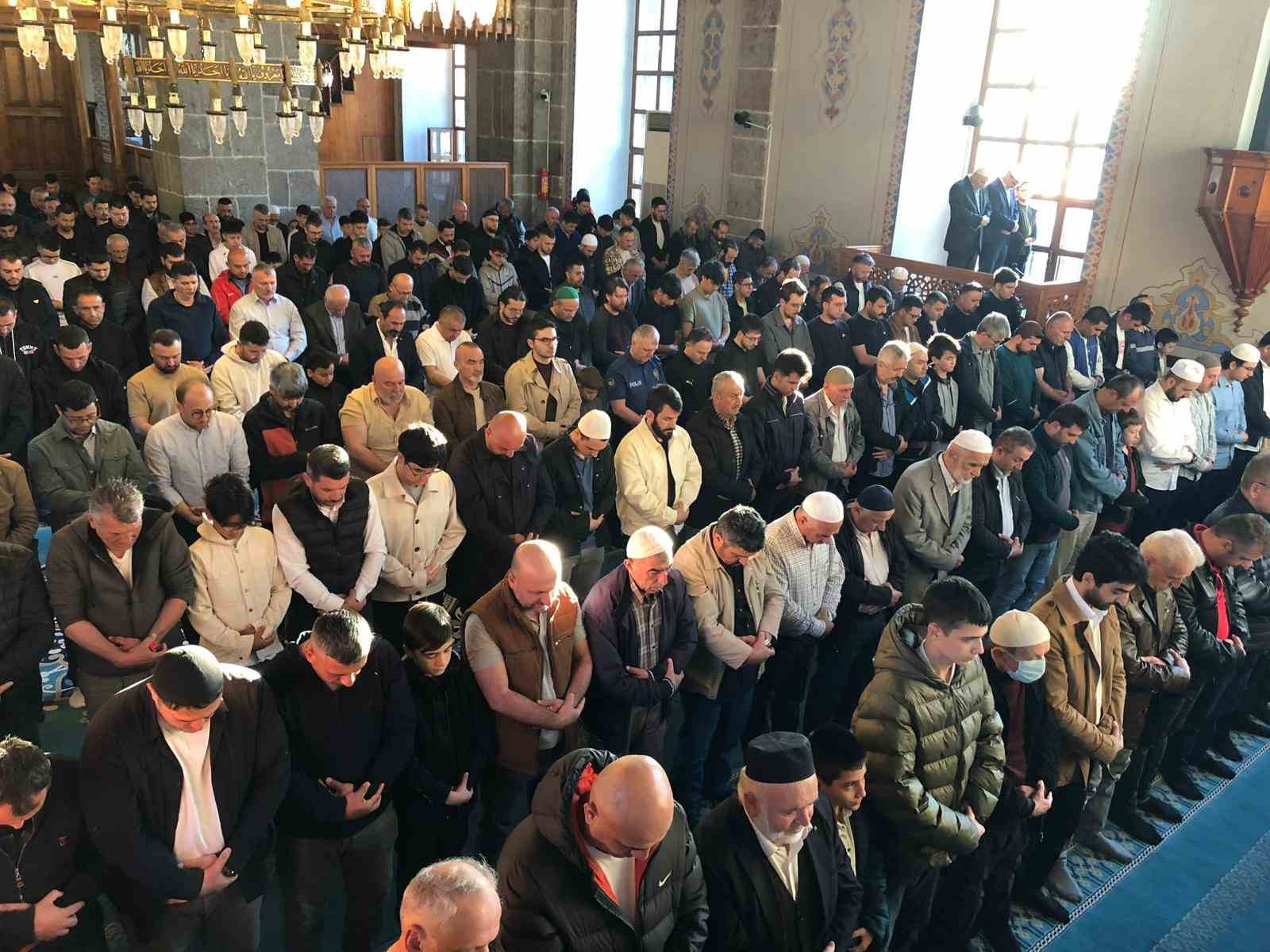 Samsun’da Kurban Bayramı namazı kılındı