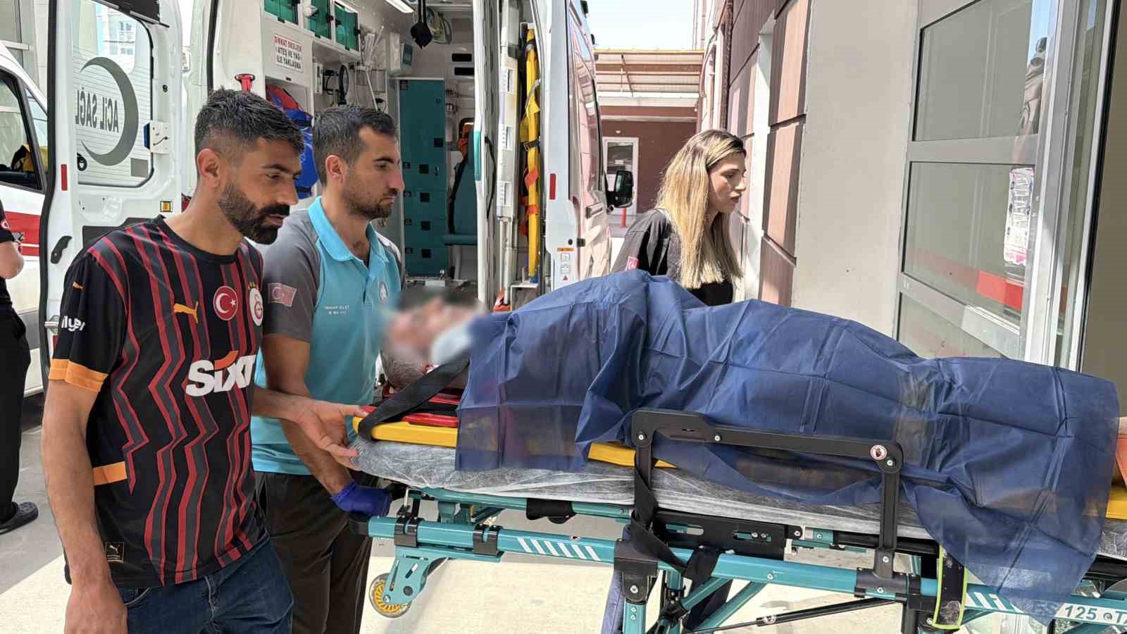 Adıyaman’da acemi kasaplar hastanelik oldu