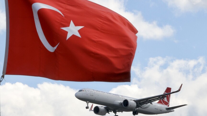 Türkiye'deki havalimanları 5 yılda 8 milyondan fazla uçağı ağırladı