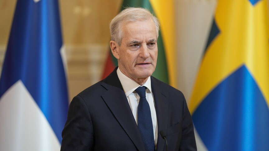 Norveç, Fransa'nın nükleer caydırıcılık şemsiyesine dahil olmayı kabul etti