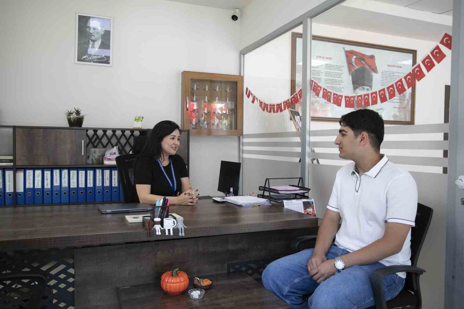 Mersin’de ücretsiz kurs merkezlerinde sınav hazırlığına rehberlik desteği