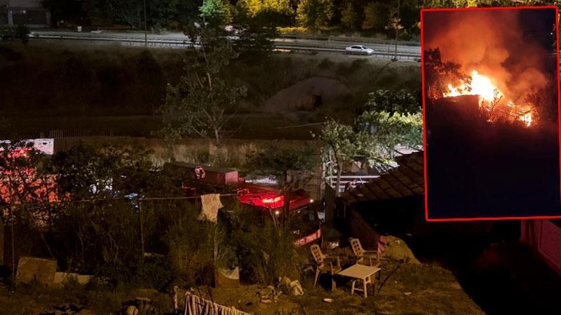 Sultanbeyli'de gecekondu yangınıSultanbeyli'de gecekonduda çıkan yangın itfaiye ekipleri tarafından söndürüldü. Yangında ölen ya da yaralanan olmazken, gecekonduda hasar meydana geldi.