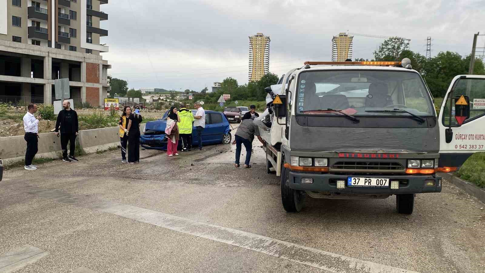 Kastamonu 5 araçlı zincirleme kaza: 5 yaralı