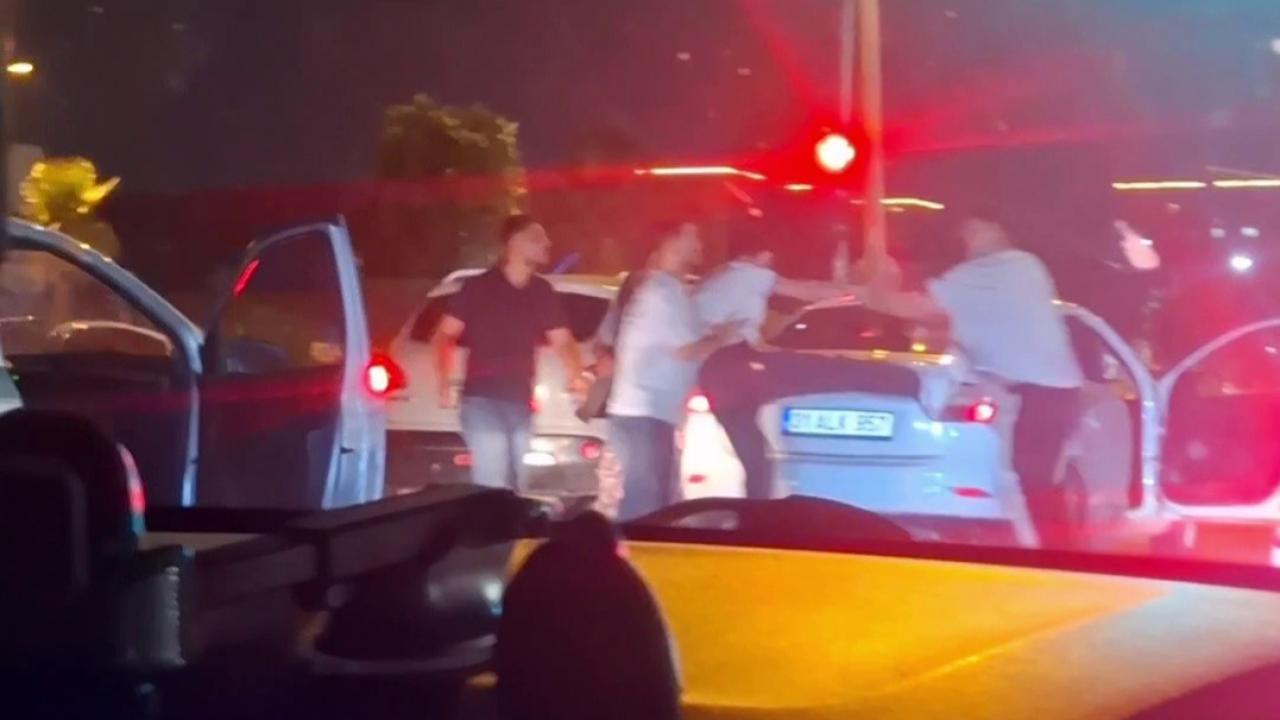 Trafikte tartıştıkları sürücüye saldıran 3 kişiye 540 bin lira ceza uygulandı