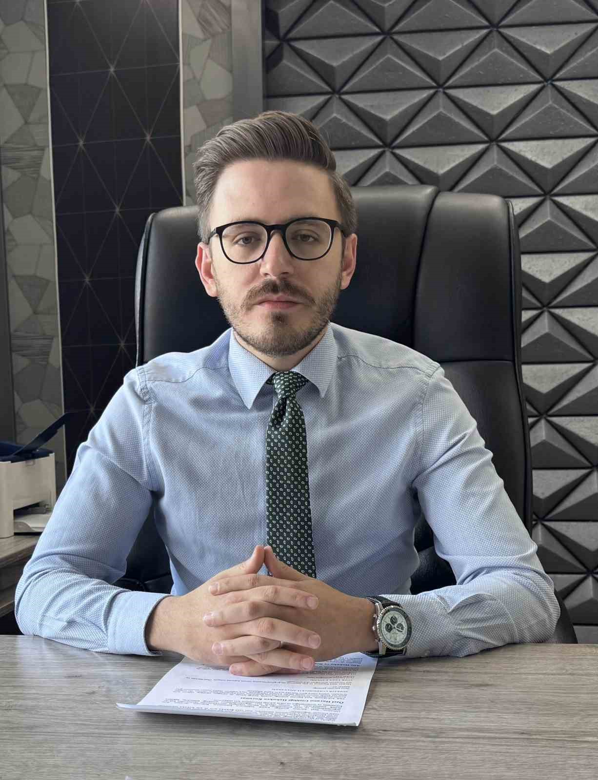 Evlilik mahremiyete engel değil