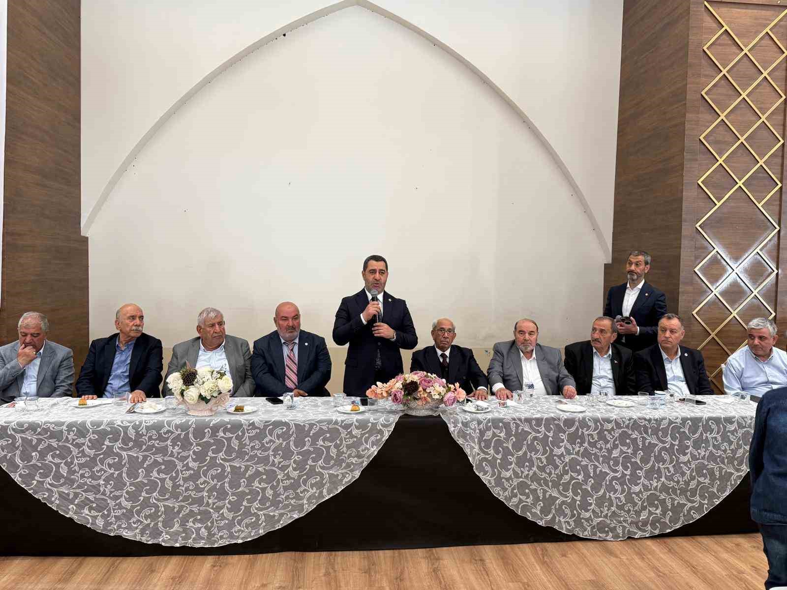Milletvekili Bozgeyik, Bozgeyik ailesi bayramlaşma törenine katıldı
