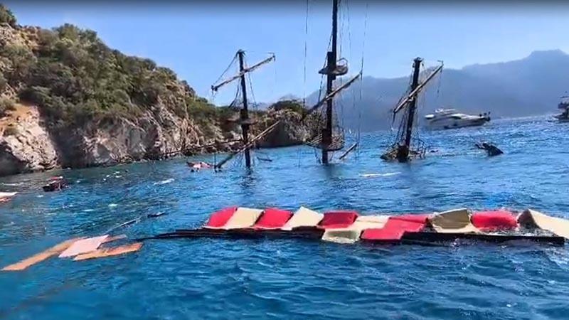 Marmaris’te tur teknesi battı, 110 yolcu tahliye edildi