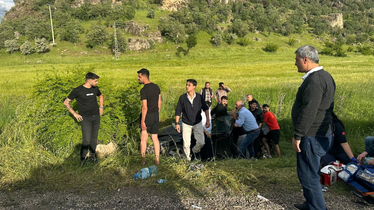 Adıyaman'da iki otomobil çarpıştı: 3 ölü