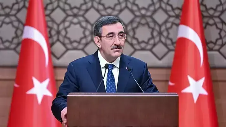 Cevdet Yılmaz, İstanbul'un fethinin 573'üncü yıl dönümünü kutladı