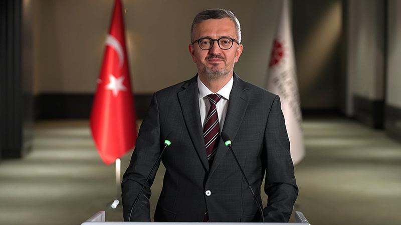 İletişim Başkanı Duran, Solingen faciasında yaşamını yitirenleri andıİletişim Başkanı Burhanettin Duran, Almanya'da 33 yıl önce düzenlenen Solingen saldırısında hayatını kaybedenleri andı.