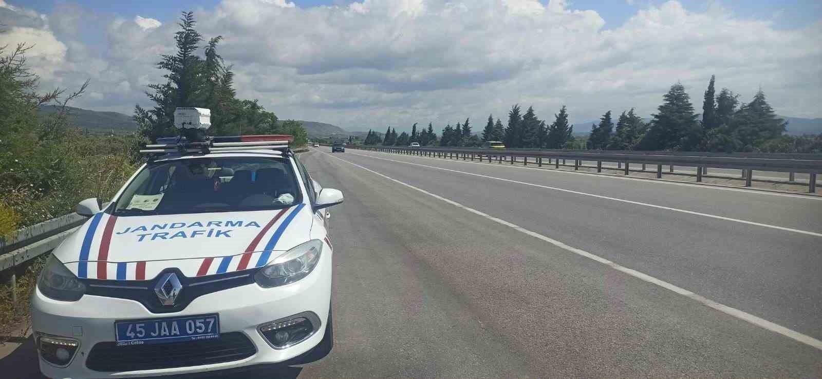 Jandarmanın sıkı denetimi sonuç verdi