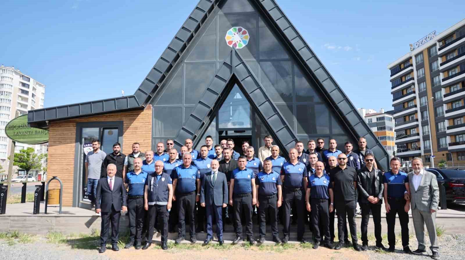 Başkan Çolakbayrakdar: "Hemşehrilerimizin mutluluğu için 7/24 çalışmaya devam ediyoruz"
